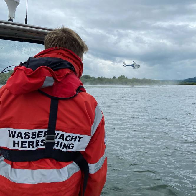 Der Rettungshubschrauber der Polizei