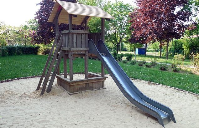 playground_783474__480_1